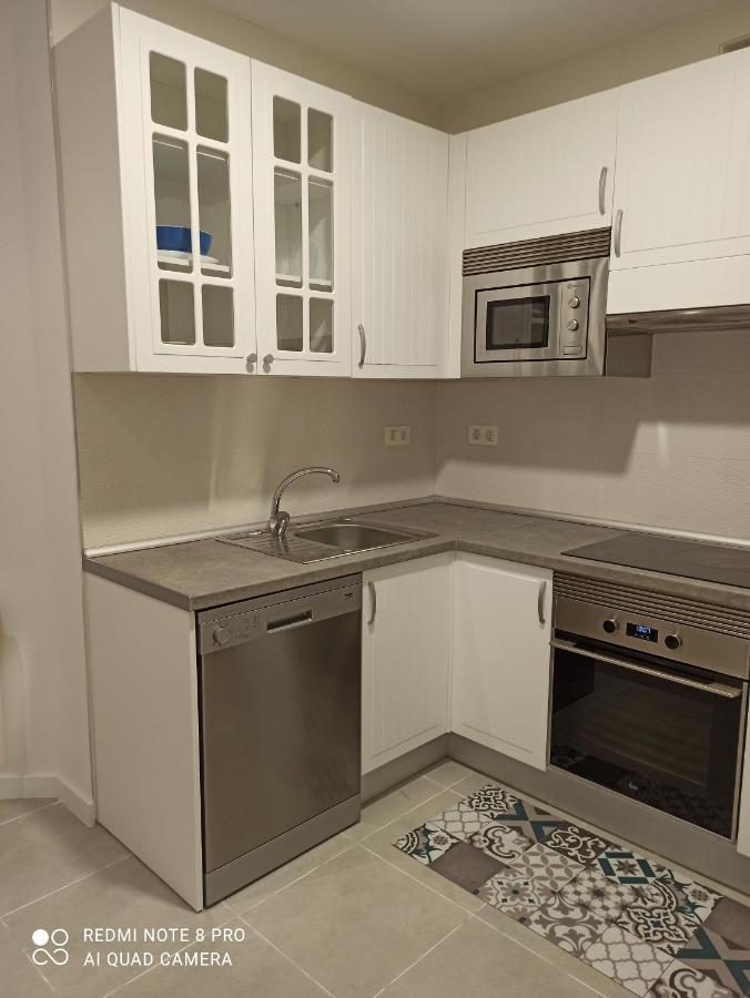 Acogedor Apartamento En El Centro De Gijon Luaran gambar